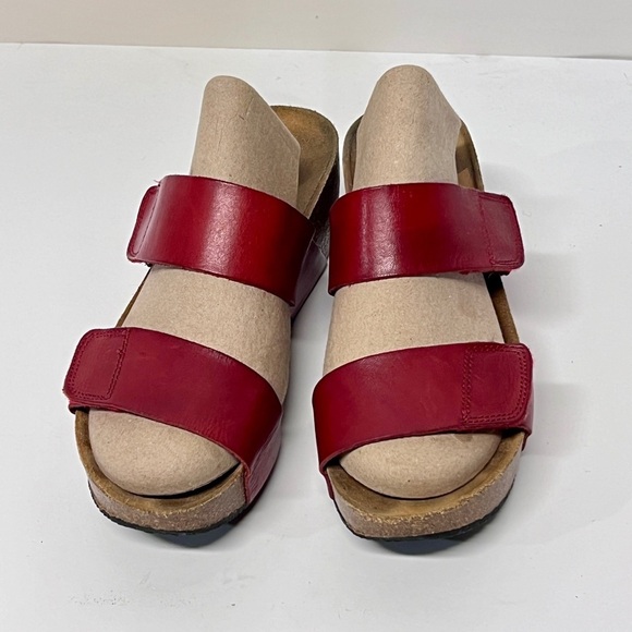 LOLASABBIA Red Velcro strap platform sandals size 9.5/10. - Picture 3 of 9
